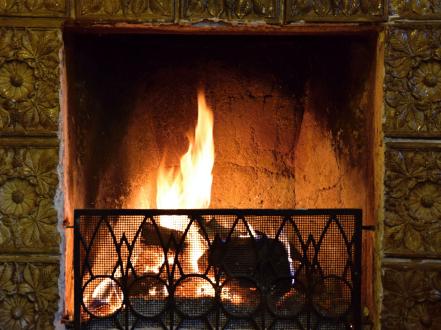 Fitting a Fireplace Lintel Without Wrecking the Room or Your Sanity photo